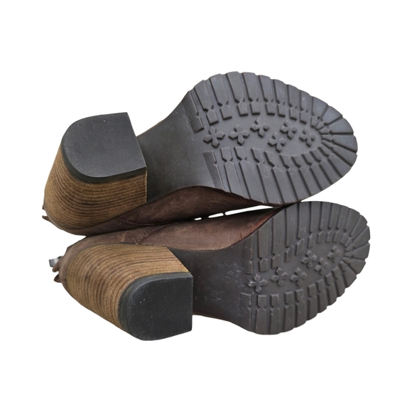 Eastland Victoria Ankle Boots, Brown Leather, Size 6.5M - Picture 7 of 10